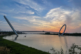 喜迎二十大摄影作品  夕阳南京...