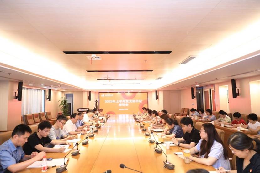 http://www.jsou.edu.cn/_upload/article/images/bf/69/3975851f47b68e872bca352d753f/87a01cfc-a5f4-49a5-9481-d416b11f3fd2.jpg